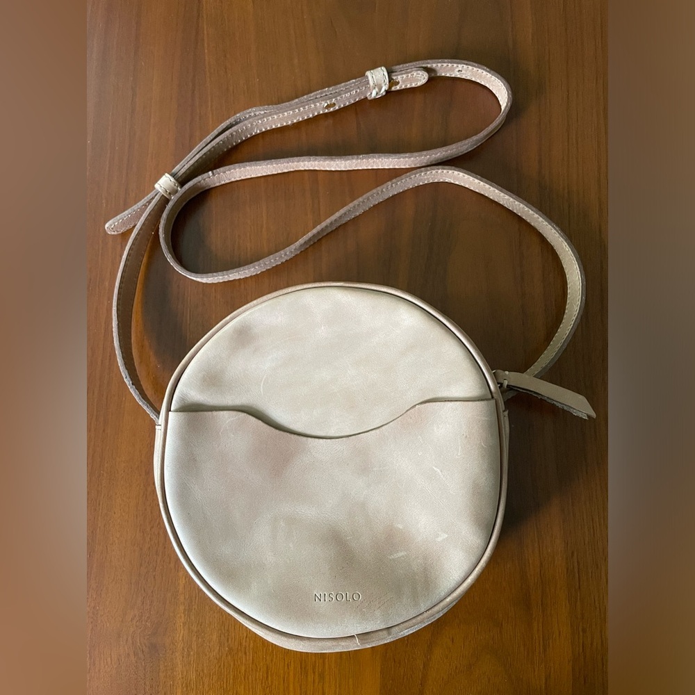 Nisolo Carry-All Circle Crossbody